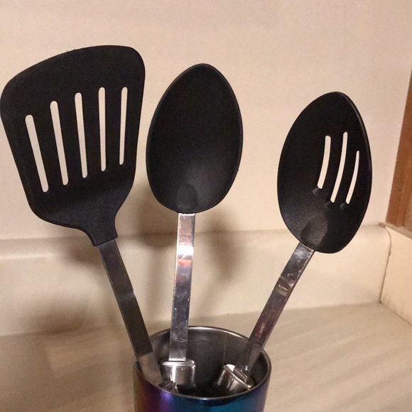 ONEIDAS STAINLESS KITCHEN UTENSILS (SET OF 3) - Picture 11 of 11